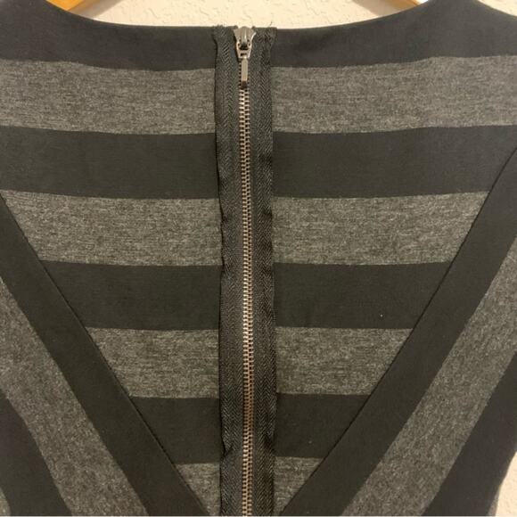 Anthropologie Maeve Black Charcoal Wide Stripe Fitted Short Sleeve Mini Dress - Picture 11 of 12